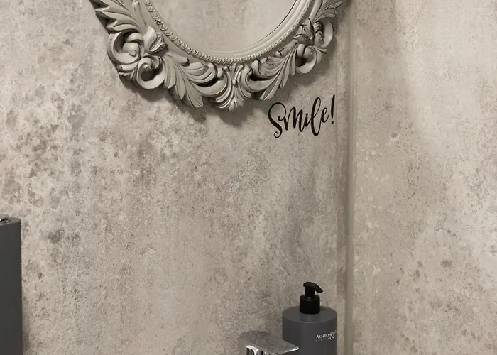 Downtown 4 - Town Centre *